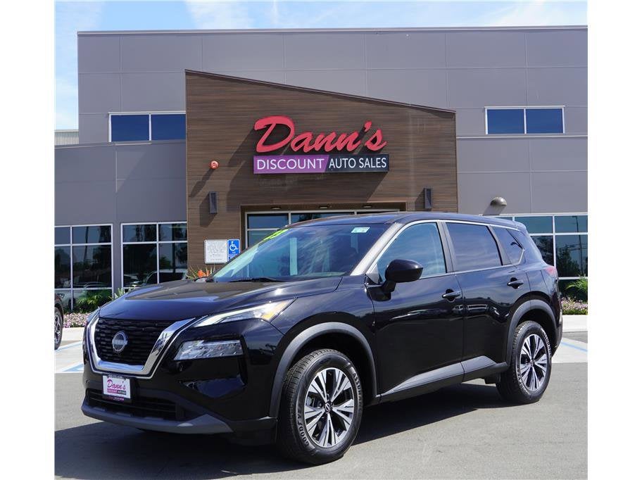 2023 Nissan Rogue SV in Super Black — front three-quarter view