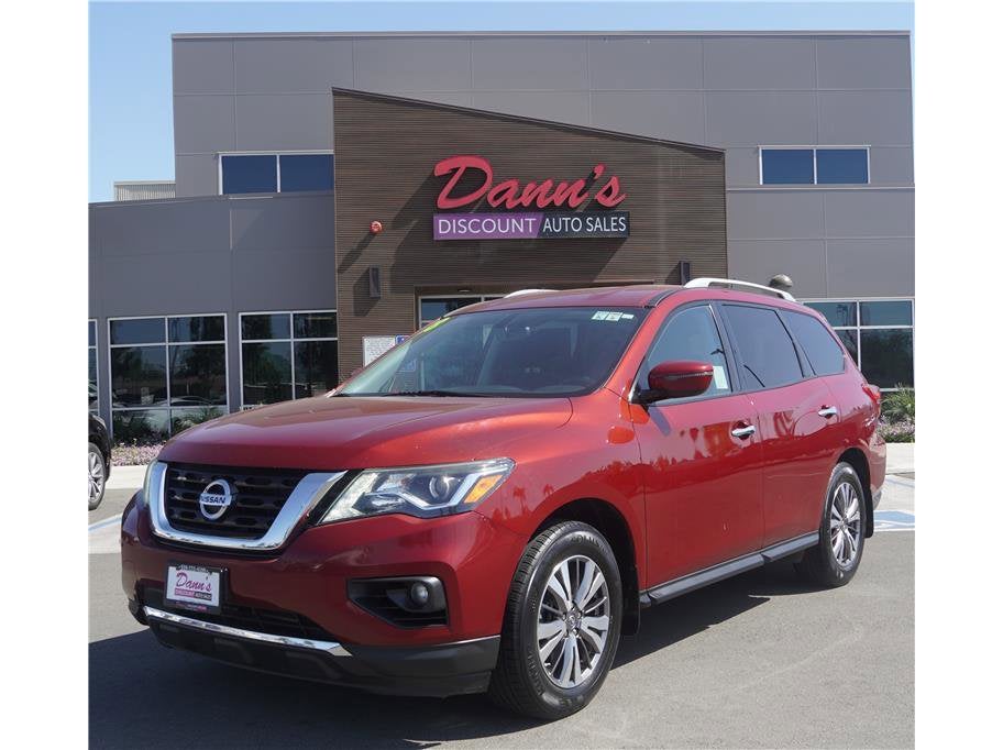 2018 Nissan Pathfinder SV in Scarlet Ember — front three-quarter view