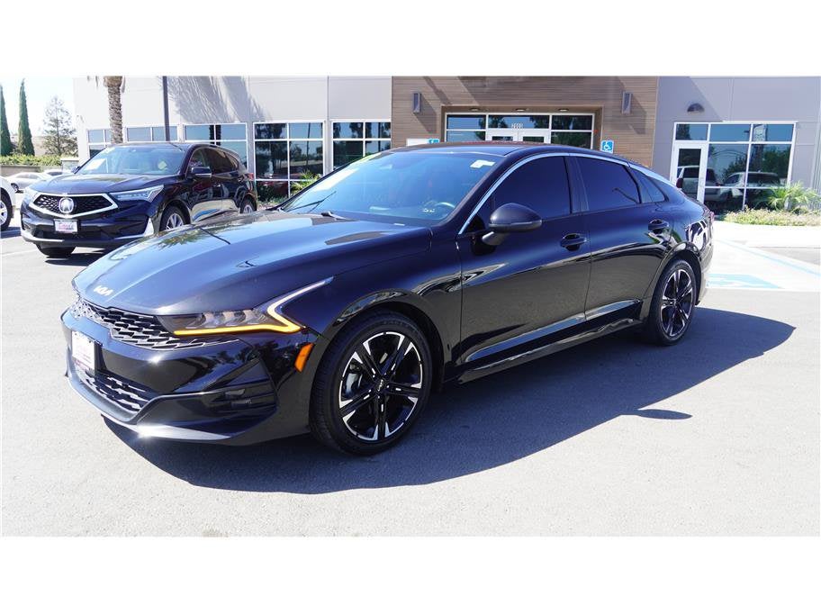 2022 Kia K5 — side profile view