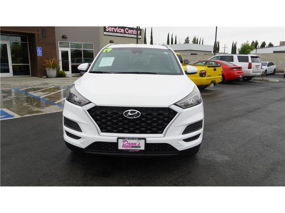 2019 Hyundai Tucson — rear three-quarter view
