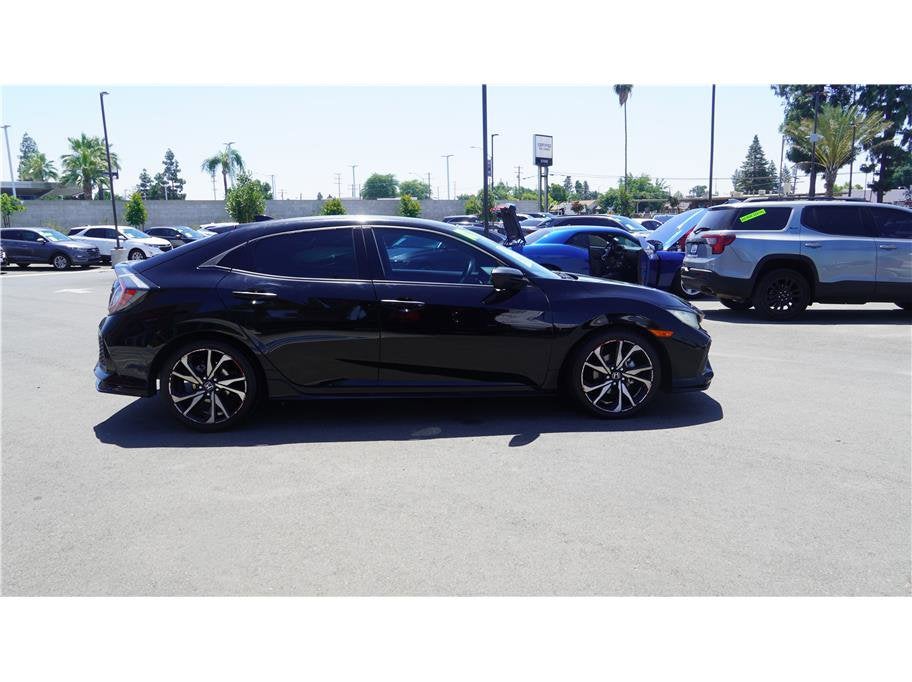 2018 Honda Civic Hatchback — detail view